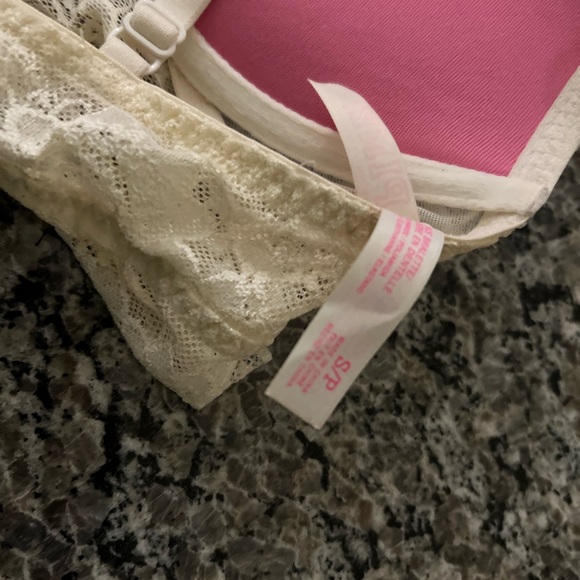 White/Ivory lace push-up bralette - Picture 3 of 4